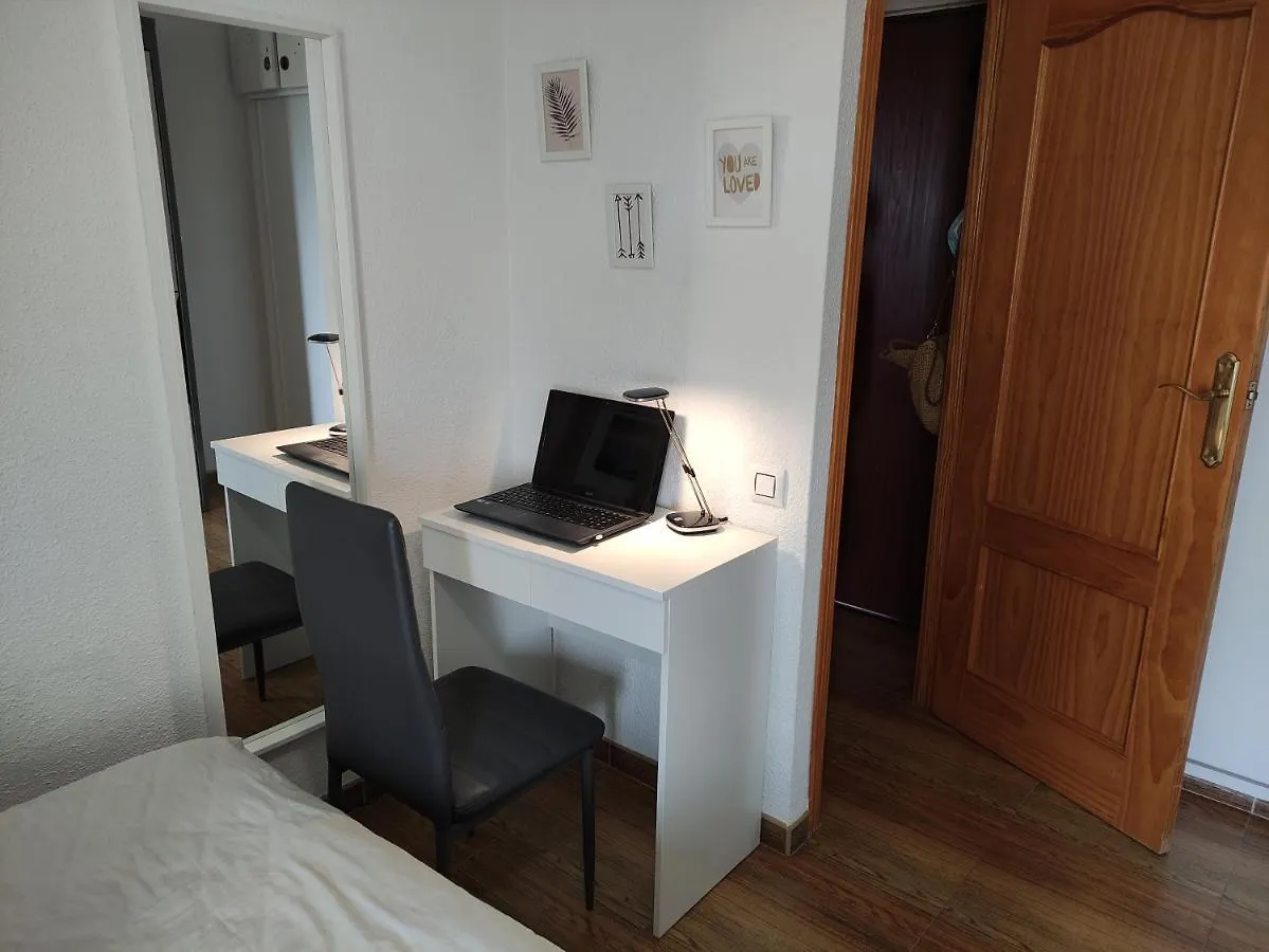 Sol Y Relax, Aguila Apartment Benalmadena 0*,  Spain